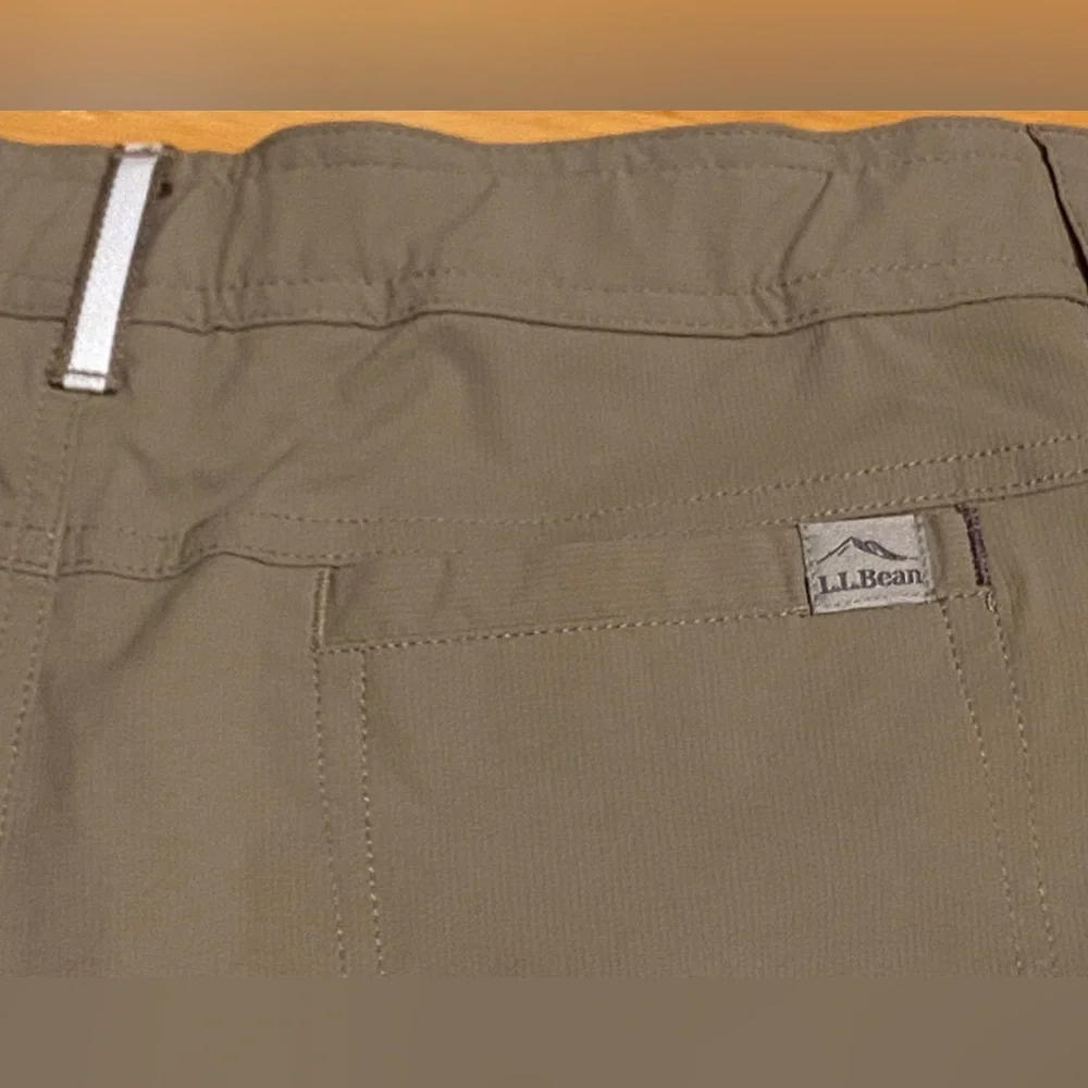L.L.Bean Boys Convertible Hiking Outdoor Pants | Zip-Off Shorts | Size 16 - Picture 4 of 10